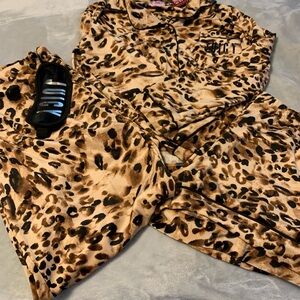 Leopard Print Pajama Set nwt - juicy couture 4 pc set xl